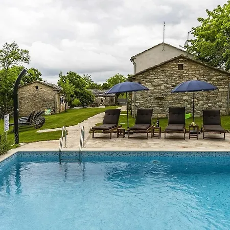 ヴィラ Attractive Stone M-mate With Pool - Privacy Guaranteed *