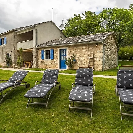 Village Miljavci *