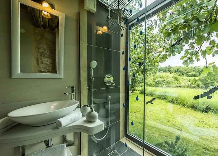 Village Miljavci * Pazin