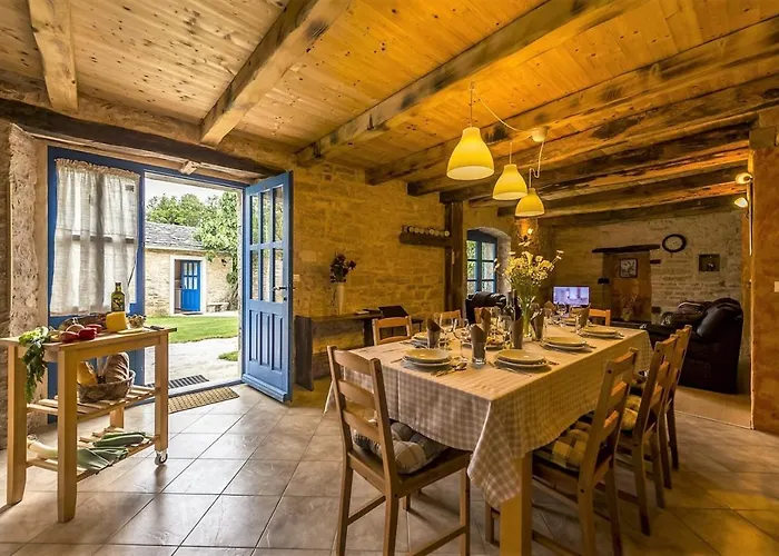 Vila Village Miljavci