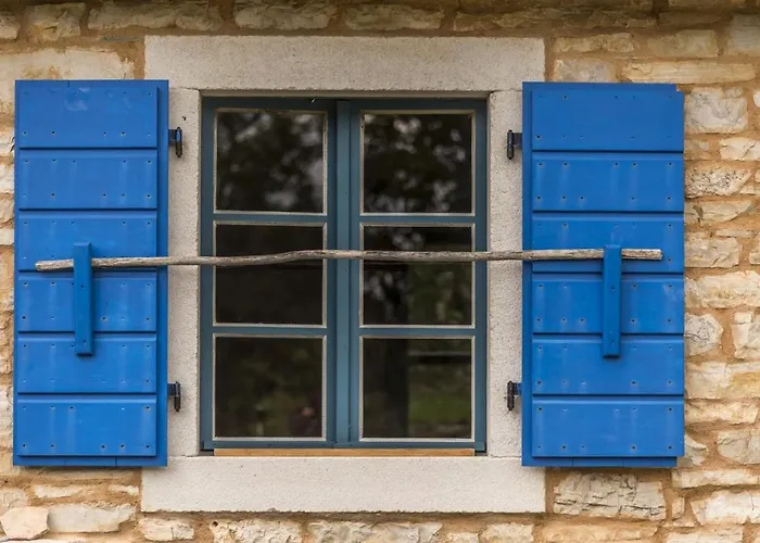 Village Miljavci Vila Pazin